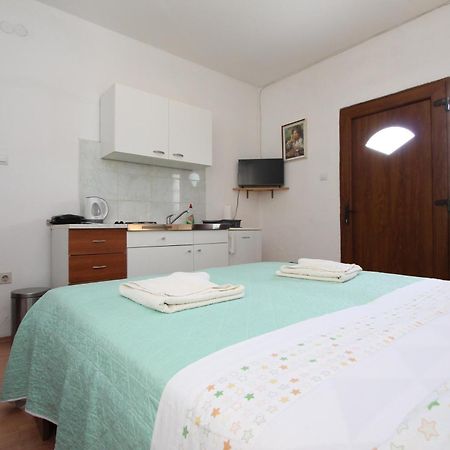 רוביני Apartments Antolovic מראה חיצוני תמונה