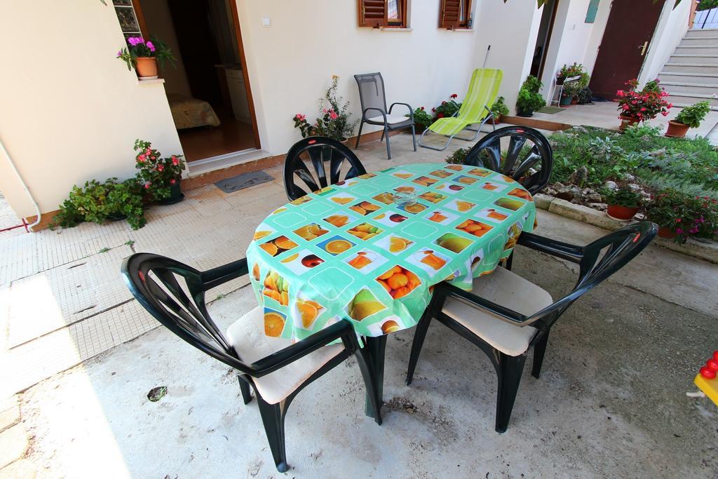 רוביני Apartments Antolovic מראה חיצוני תמונה